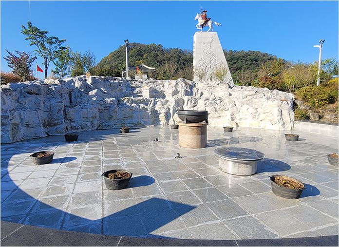 공원 바닥 청소후 사진