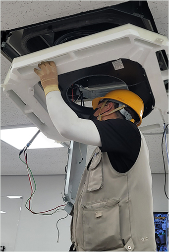 에어컨 분리 작업